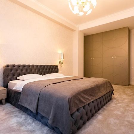 Rustaveli Residence1 Tbilisi Esterno foto