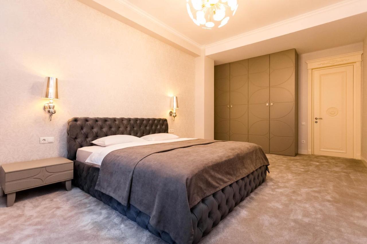 Rustaveli Residence1 Tbilisi Esterno foto